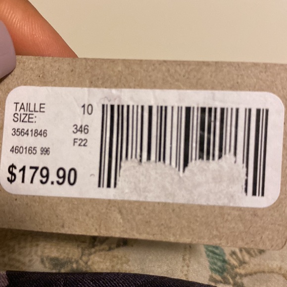 Purple and Gold tones flowery print, long sleeved mini dress with lining. - Picture 5 of 7